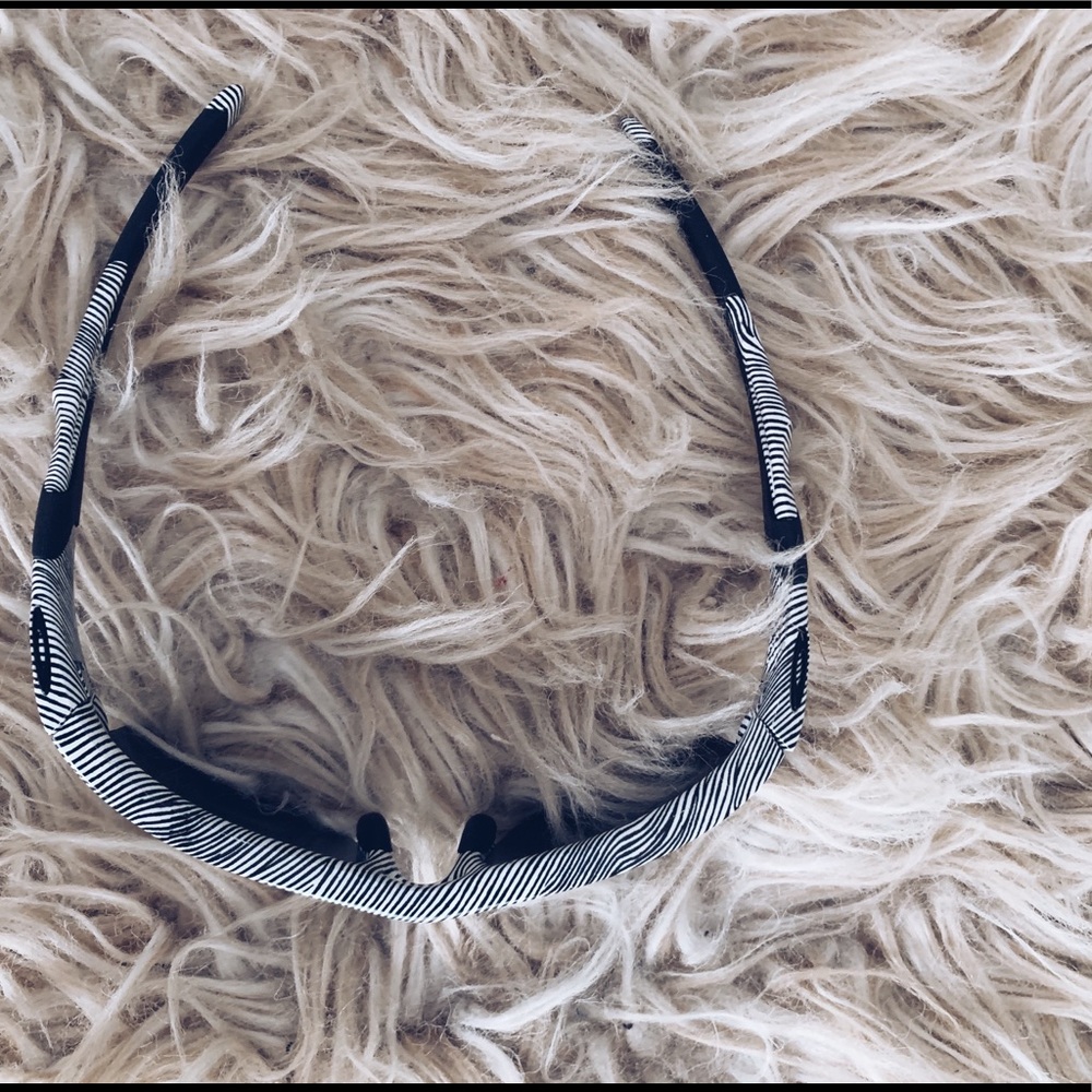 Polarized Oakley Zebra Sunglasses